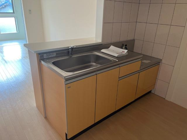 ユニヴァリィ・ハイのキッチン|キッチン