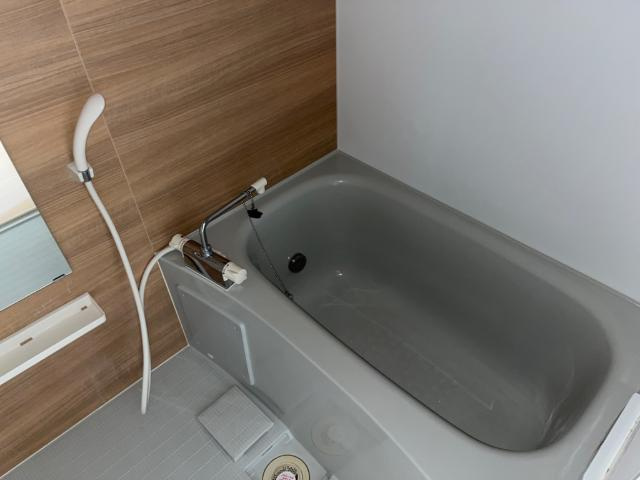 ユニヴァリィ・ハイの浴室|バス