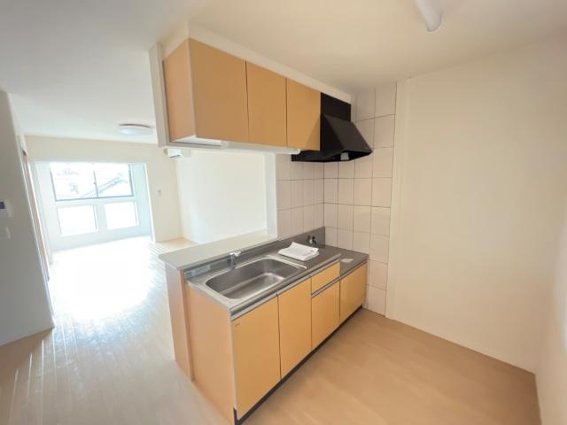 ユニヴァリィ・ハイのキッチン|キッチン