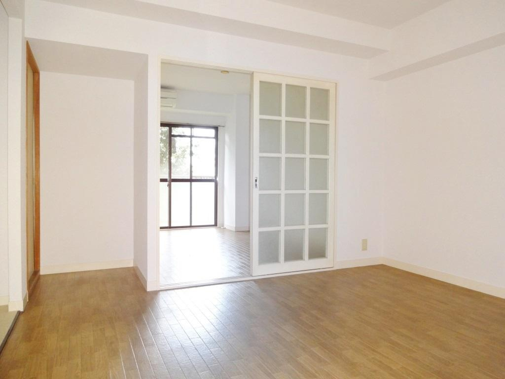 フォレストマンション武蔵浦和（キャニオンヴィラ高桑）の居間・リビング|おしゃれな居間です