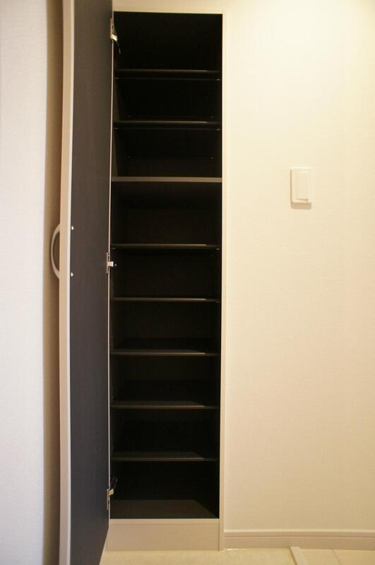 リブリ・プルメリアの収納|シューズボックス