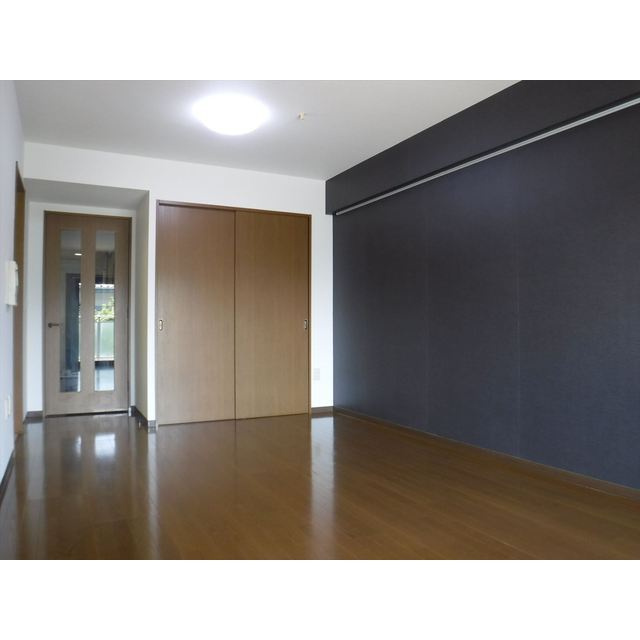 ルクレ川口イースト