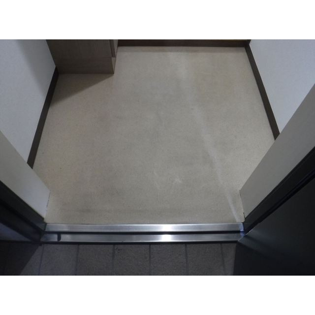 ルクレ川口イーストの玄関|落ち着いた玄関です