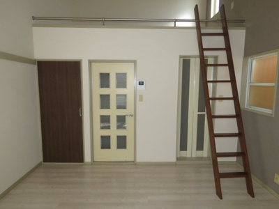 【洋室】 | ウィンサム田梅