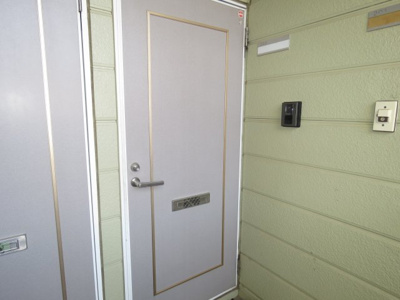 【玄関】 | ウィンサム田梅