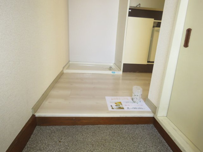 【玄関】 | ウィンサム田梅