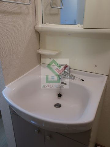 クレセントひばりの独立洗面台