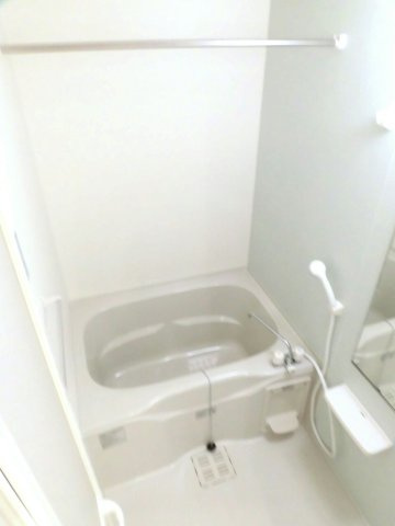 ロータスの浴室