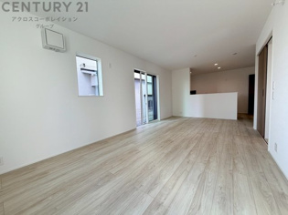 リビングダイニング