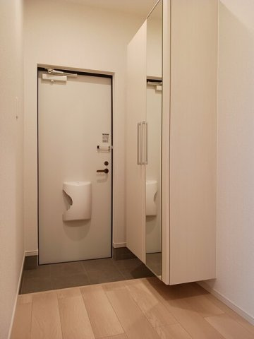 【玄関】 | ハピネスデイ | きれいな玄関です