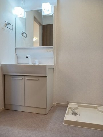 【洗面所】 | ハピネスデイ | スペースが確保できる洗面所です