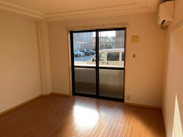 エルヴェ東小向Ⅰの居間・リビング|洋室（イメージ）