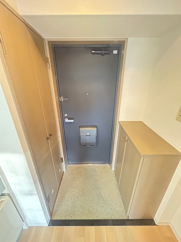 ランドマークシティ神戸西元町の玄関