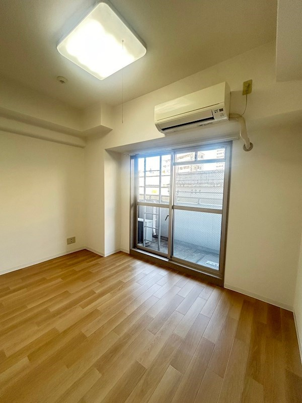 ランドマークシティ神戸西元町の居間・リビング