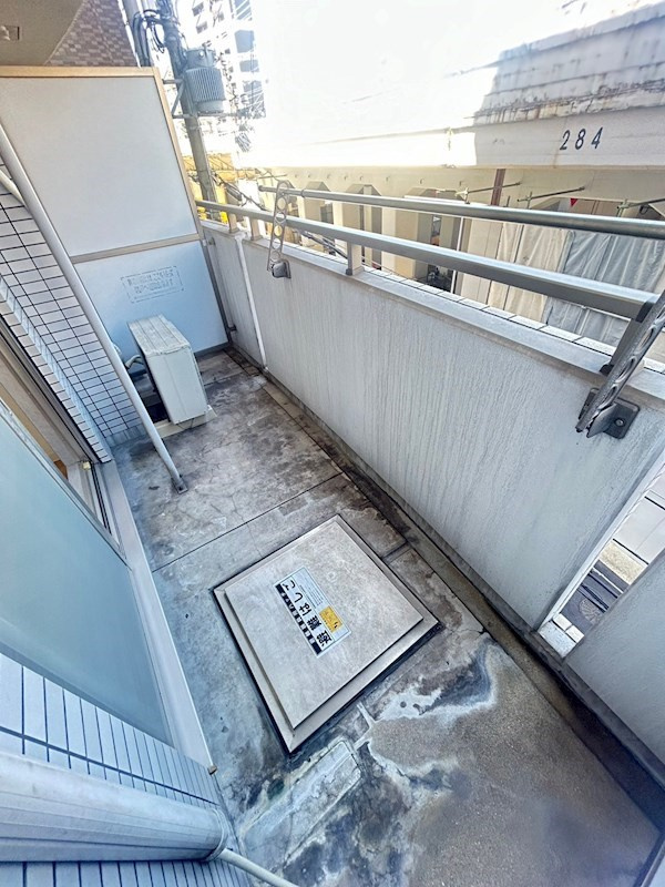 ランドマークシティ神戸西元町のバルコニー