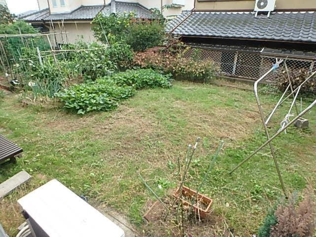 星和台４丁目戸建の庭