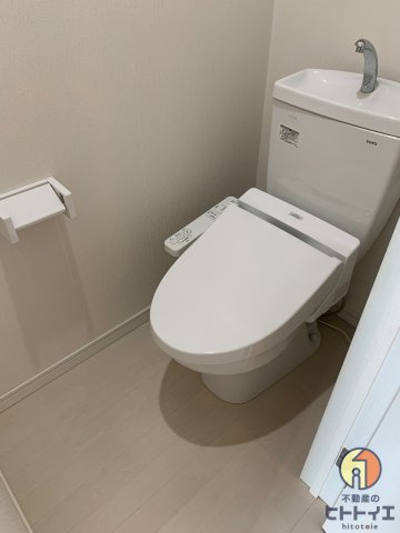 セントサーⅡのトイレ|清潔感のあるトイレです