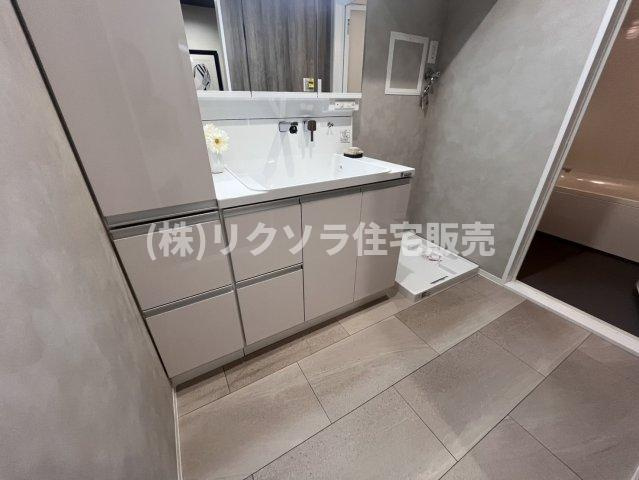 コム古川橋の脱衣所|■物件内覧・資金計画相談・住宅ローン相談、リフォーム相談、お問合せ受付中■
※当日・翌日のご内覧、ご相談はお電話でのお問合せがスムーズです！