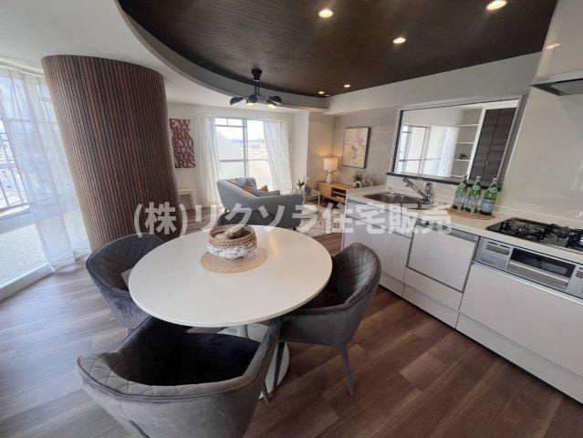 コム古川橋の居間・リビング|LDK17.5帖
■物件内覧・資金計画相談・住宅ローン相談、リフォーム相談、お問合せ受付中■
※当日・翌日のご内覧、ご相談はお電話でのお問合せがスムーズです！