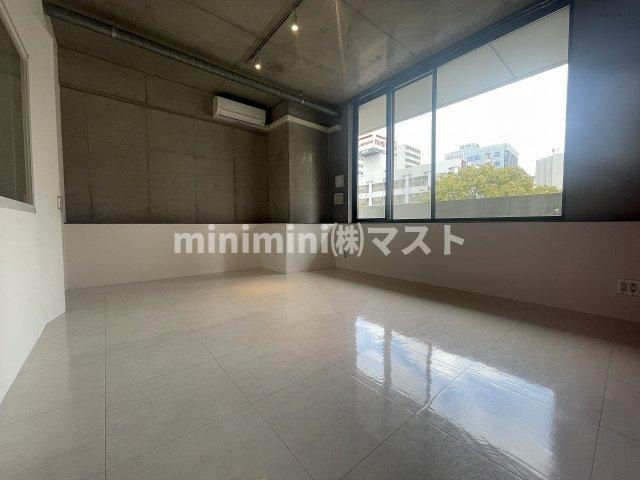 アーデンタワー南堀江の居間・リビング