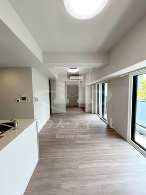 【居間・リビング】 | Alivis東京尾久 | ゆったり過ごせる居間です