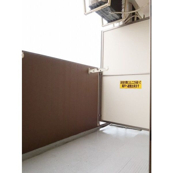 HF今池南レジデンスEAST 名古屋市賃貸　仲介手数料無料のバルコニー