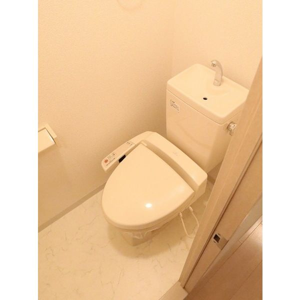 HF今池南レジデンスEAST 名古屋市賃貸　仲介手数料無料のトイレ