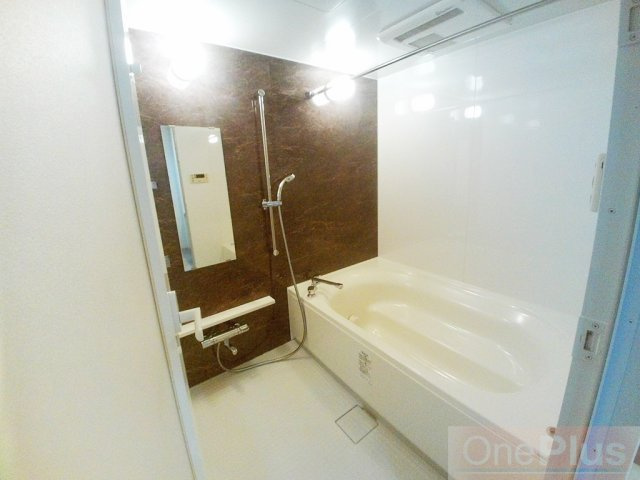 アーデンコート住吉川の浴室