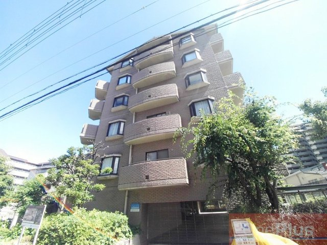 アーデンコート住吉川の外観