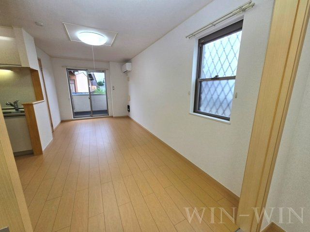 メゾン・リュミエール Ⅱの居間・リビング