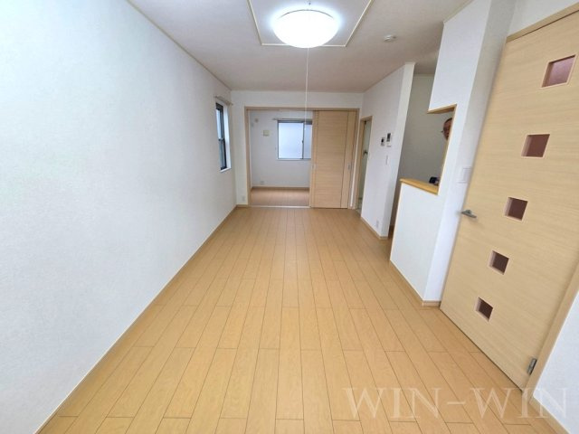 メゾン・リュミエール Ⅱの居間・リビング