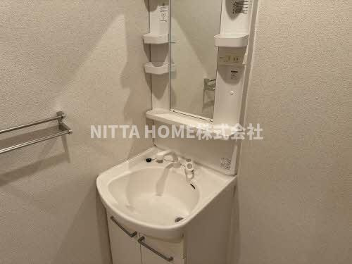 オレンジアイビー・柏原	の洗面所|独立洗髪洗面台になります☆彡