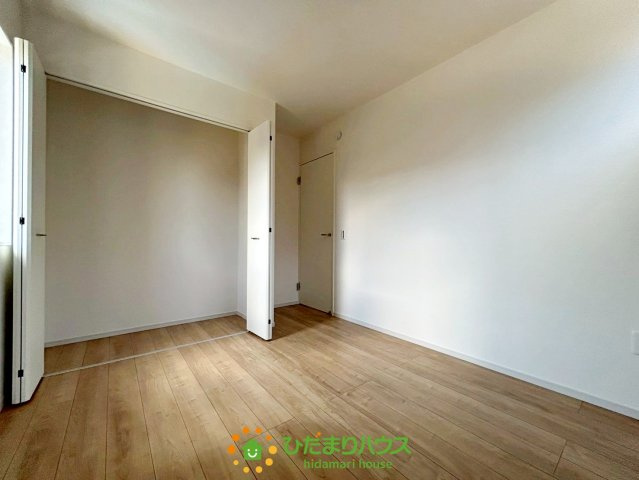 春日部市藤塚5期　新築一戸建て　グレイスの収納