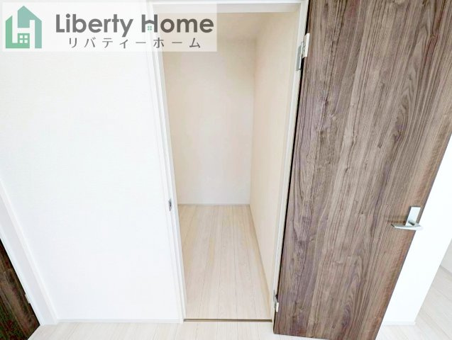 水戸市見川12期　新築戸建　2号棟の収納