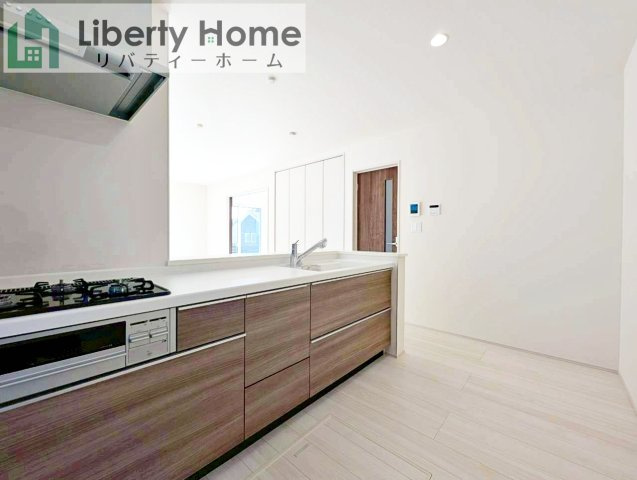 水戸市見川12期　新築戸建　2号棟のキッチン