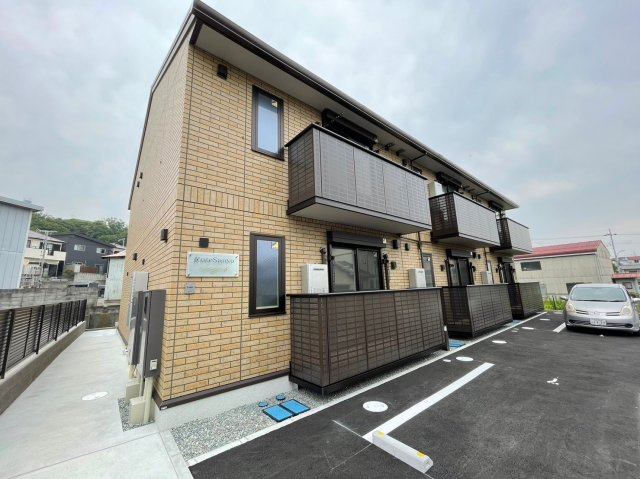 明石市魚住町金ケ崎のアパートの外観