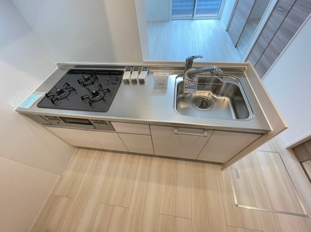 明石市魚住町金ケ崎のアパートのキッチン