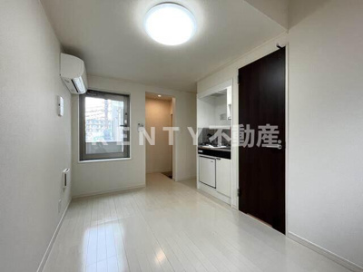 【寝室】 | シャンテ西六郷 | 開放的な寝室です