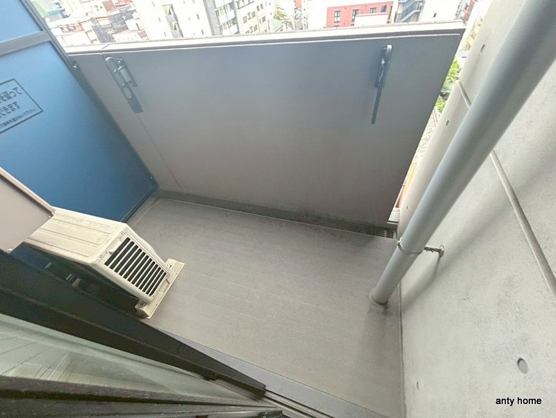 S-RESIDENCE難波Briller　仲介手数料無料のバルコニー