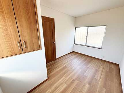 広島市安佐南区相田3丁目　中古一戸建て(JS)の洋室