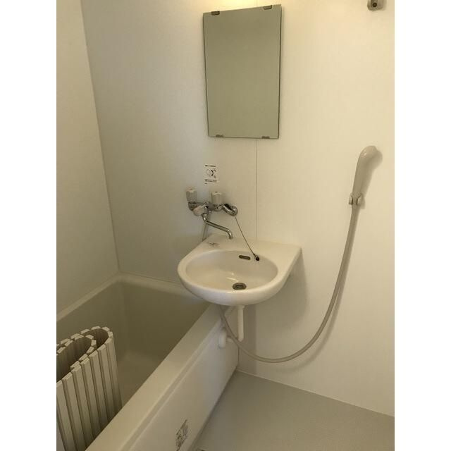 サンヒルズ赤塚の浴室