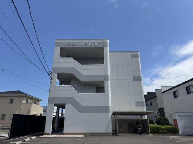 エクセルハイム１０