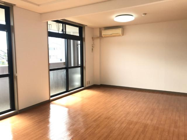 エクセルハイム１０の居間・リビング|リビング