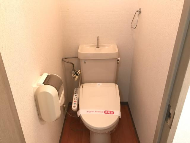 エクセルハイム１０のトイレ|シャワー付トイレ