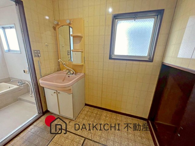 【独立洗面台】 | 桶川市泉1丁目　中古戸建