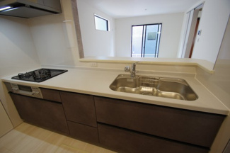 【キッチン】 | 【仲介手数料無料！！】日野市旭が丘5丁目　新築戸建て（全10棟）2号棟　4480万円