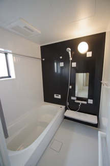 【浴室】 | 【仲介手数料無料！！】日野市旭が丘5丁目　新築戸建て（全10棟）2号棟　4480万円