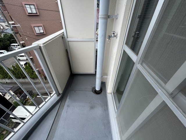 鏡川コートハウスの内装|明るい色調の室内です