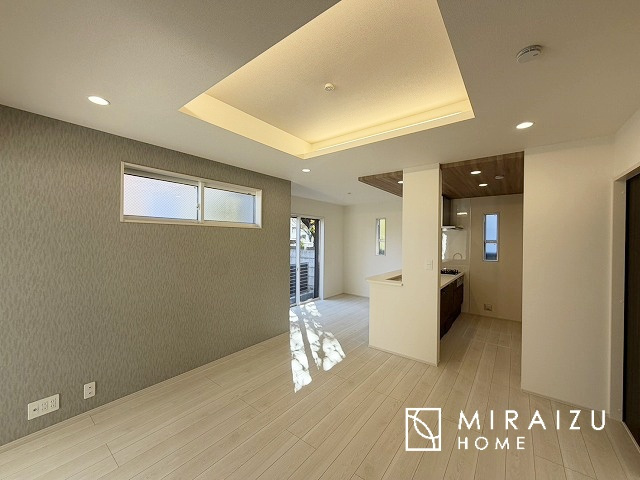 【周辺】 | プライバシー性と開放感を高める住環境。陽当たりの良い開かれたロケーションを活かし、心地よい暮らしをプランニング

