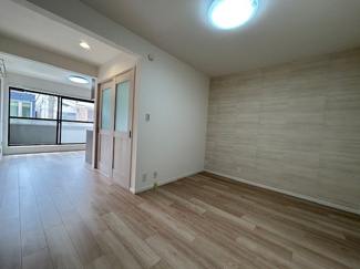 【居間・リビング】 | 灘区上河原通４丁目　中古戸建て